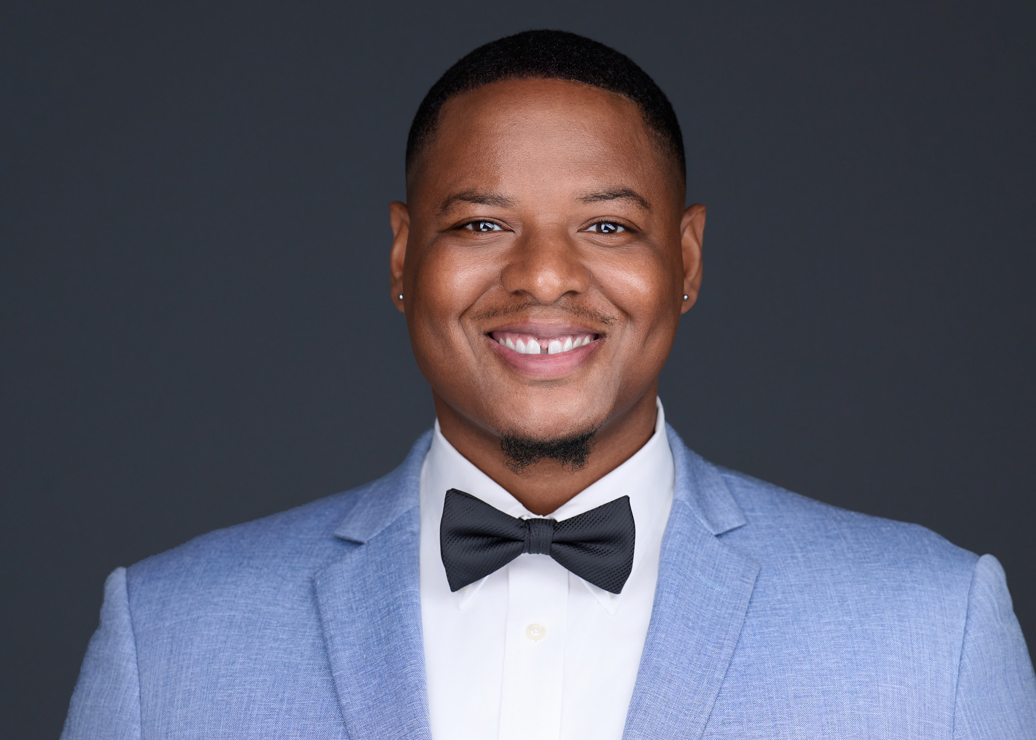 Dustin-Mohammed-Proffessional-headshot-1